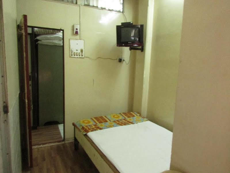 Central Guest House - Mumbai — Photos 2